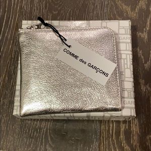 NWT silver leather wallet Comme des Garcons